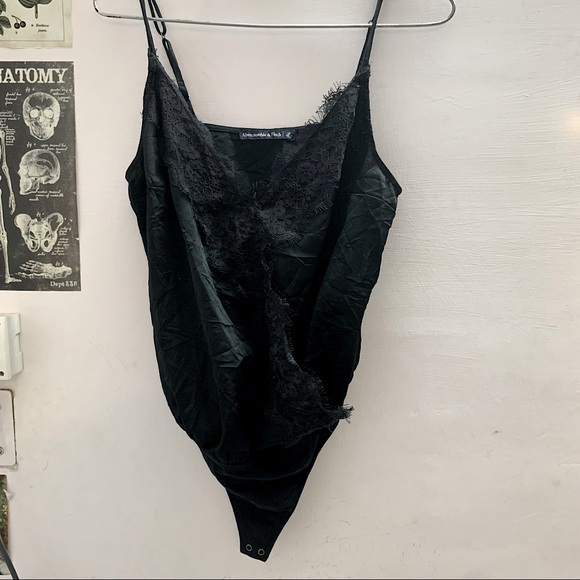 A&F satin bodysuit - Picture 2 of 8